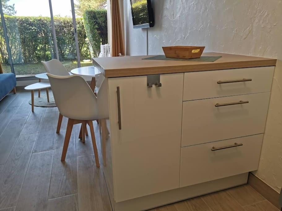 Appartement Acces Direct A La Plage Bernières-sur-Mer 外观 照片