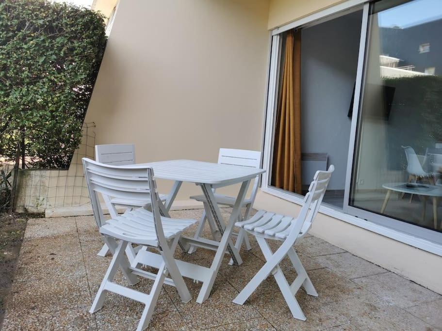 Appartement Acces Direct A La Plage Bernières-sur-Mer 外观 照片